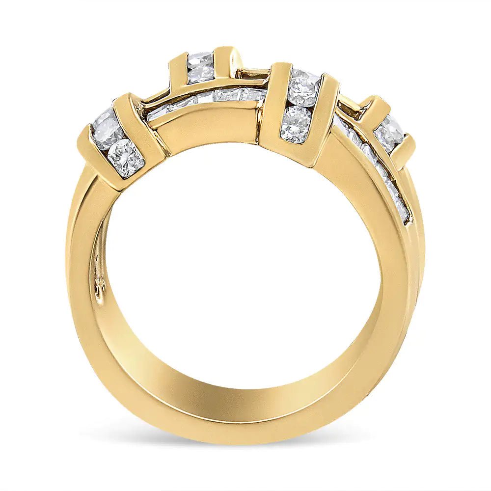 14K Yellow Gold 1 5/8 Cttw Round and Baguette Diamond Lattice Grid Design Ring Band (H - I Color, VS2 - SI1 Clarity) - Ring Size 6 - Rieworkes