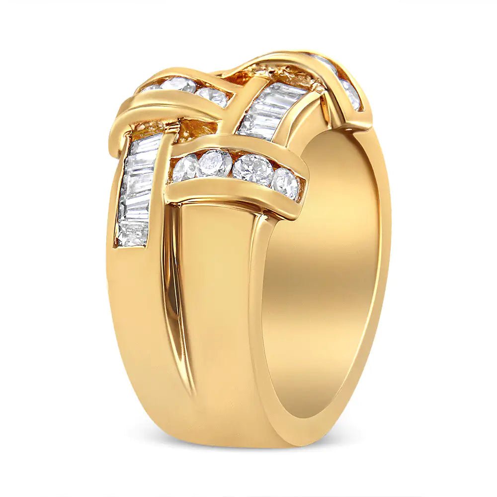 14K Yellow Gold 1 5/8 Cttw Round and Baguette Diamond Lattice Grid Design Ring Band (H - I Color, VS2 - SI1 Clarity) - Ring Size 6 - Rieworkes