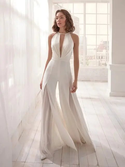 2022 New Luxury Women&amp;#39;s Sexy Deep V Halter Jumpsuit - Rieworkes