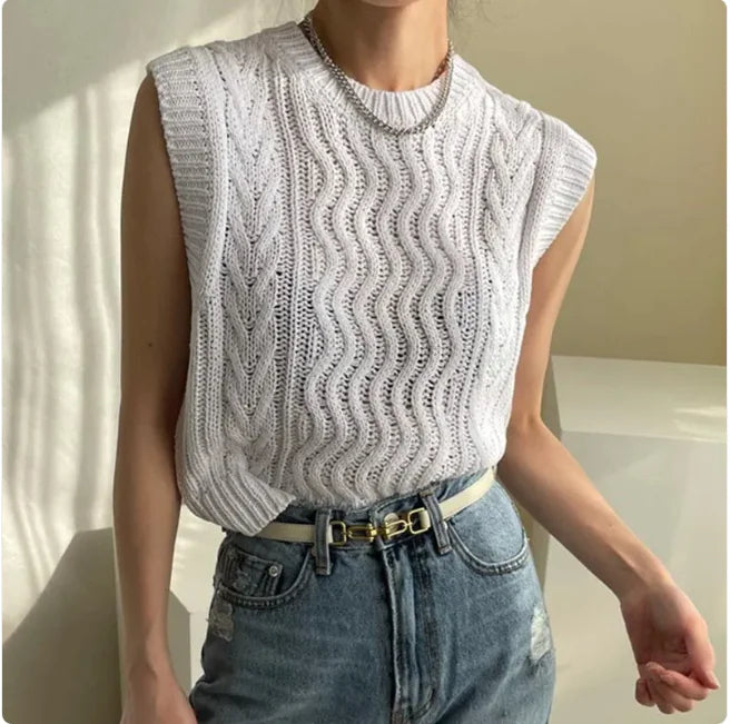 Chic &amp; Comfy Sleeveless Knitted Vest for Women Rieworkes