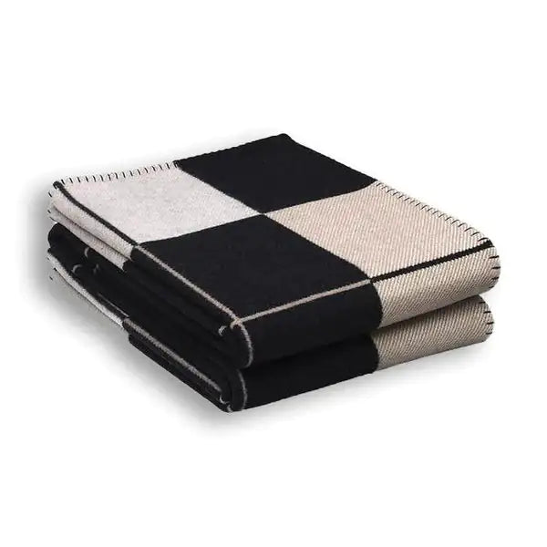 Luxury H Blanket & Pillows Rieworkes