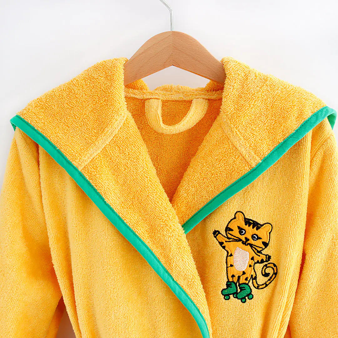 Milk&amp;Moo Skater Cheetah Kids Robe Rieworkes