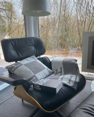 Luxury H Blanket & Pillows Rieworkes