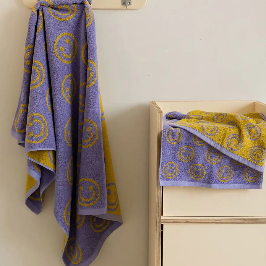 2-Sided Smile Pattern Combed Cotton Face Towel Mimarta